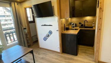 Risoul 1850 studio Résidence LesFlorins2 pour 4 pers avec accès direct sur les pistes - Foto 5