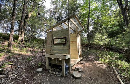 Amazing Equipped Bell Tent Nestled Among Nature in New York - Foto 8