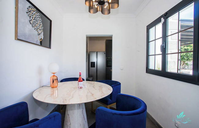 Gorgeous Newly Renovated 4-bedroom Villa! - Photo 19