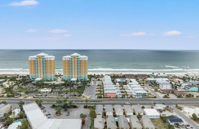 Escape to Sand Dollar Holler: Coastal Retreat, 3 Beds, 2.5 Baths, Sleeps 10! - Foto 140