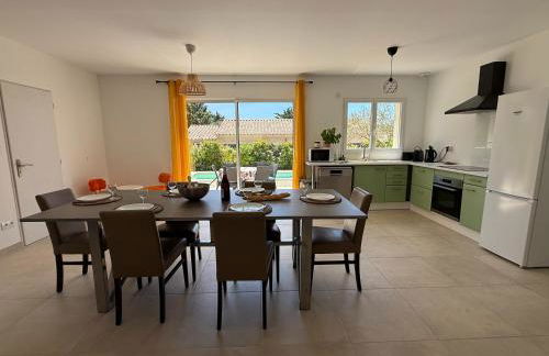 Villa Santa - Piscine - Wi-Fi - Proche Ventoux - idéal Cyclistes - Foto 6