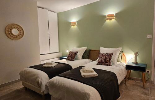 LE PETIT BRY charmante longère au pied du chateau - Foto 17