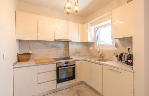 MiCasa Palace 1 - Photo 14