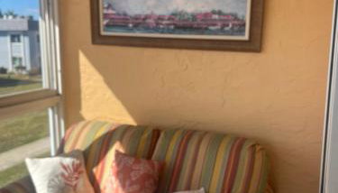 Gorgeous 2 Bedroom Waterfront Condo - Foto 4