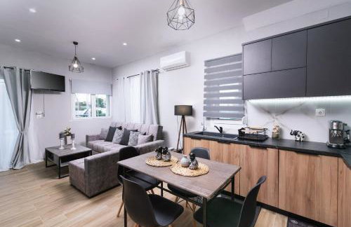 Ammira Mare Maisonette - Relax by the Pool Near Sea! - Photo 4