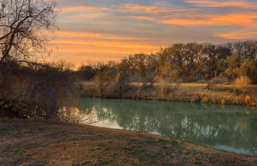 Riverview Ranch - Hot Tub Fire Pit & More - Foto 2