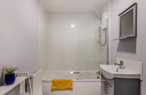 Townhouse Apartment 3 Bedroom High St Montrose - Foto 11