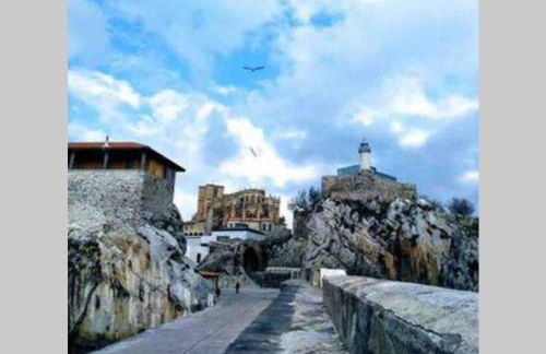 Castro Holidays - Céntrico Piscina Urbanización Garaje Gratis - Foto 65