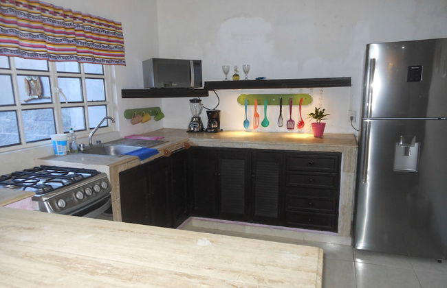 Majestic House - Photo 5