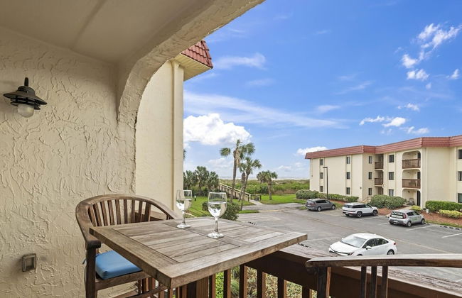 Just Beachy~ocean View~2nd Fl 2 Bedroom Condo by RedAwning - Foto 63