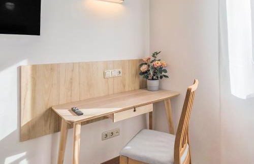 Zentrale Luxus Apartments Nürnberg, nähe Messe, Balkon, Parkplatz, Self-Check-in - Foto 5