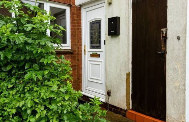 Charming 1-bed Apartment in Luton - Foto 12