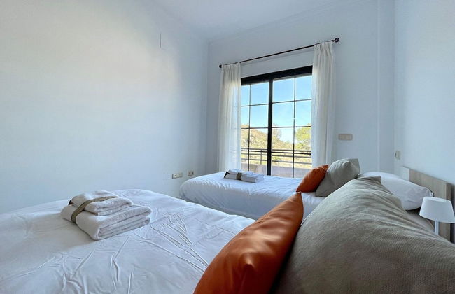 Villa in Velilla With Pool Near Beach - Foto 2