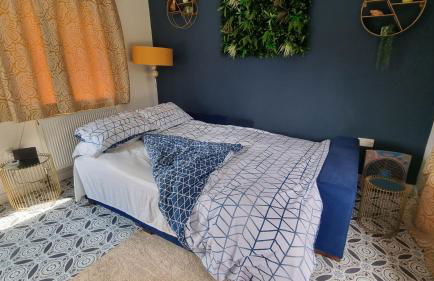 Hallegan Annexe with Private Garden and Woodland-Sofa Bed Only - Foto 9