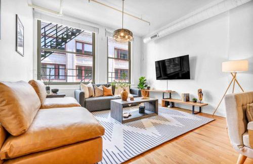 Lofts on E 4th, WALK TO CAVS, Sleeps 6 - Foto 33