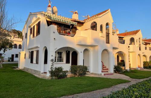 Ca Mestral Son Bou Urbanización típica menorquina. - Foto 1