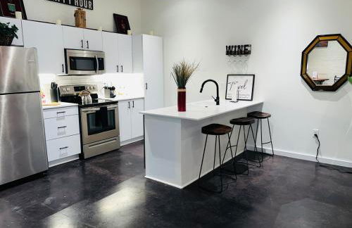 Deep Ellum Theatre Suite - The Black Collection - Photo 30