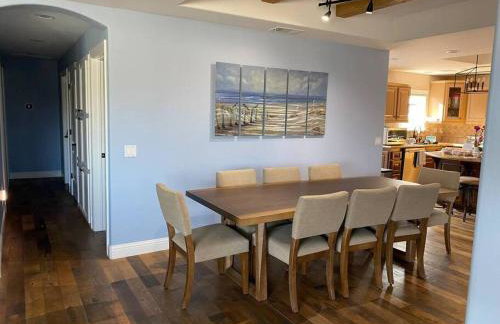 Hillside view with hot tub! - Foto 42