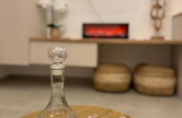 Aladdin Luxury Suites With Shared Pool - Foto 2