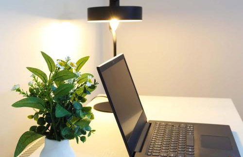 Spacious Dewsbury Home, 8 beds, sleeps 10, Free Parking and Wifi, 3 TVs, Close to motorways - Foto 18