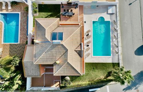 Villa Rosa - with private pool - Photo 40