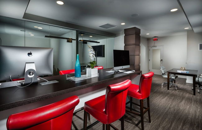 Resort Style Suites in Downtown LA - Foto 50