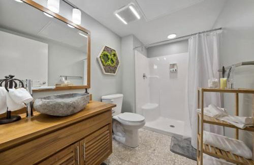 2125 Superior Living - Photo 52