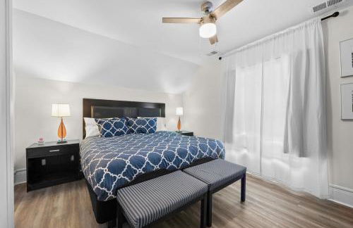 Mexicantown Detroit 2BR | Sleeps 7 + WiFi - Foto 16