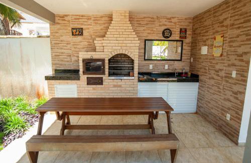 Casa com Piscina, Quadra de Areia e Churrasqueira - Foto 4