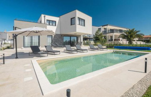 Beautiful Home In Tar - Foto 1