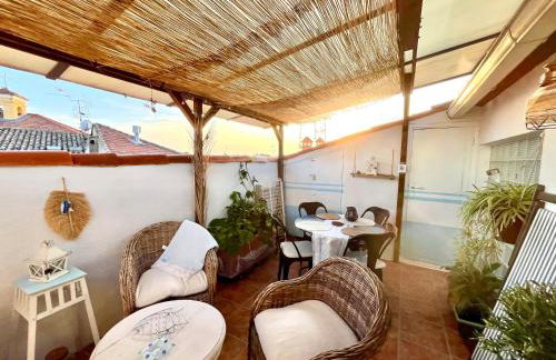 Joli cocon sous les toits au cœur de Vence et sa charmante terrasse tropezienne - Foto 29