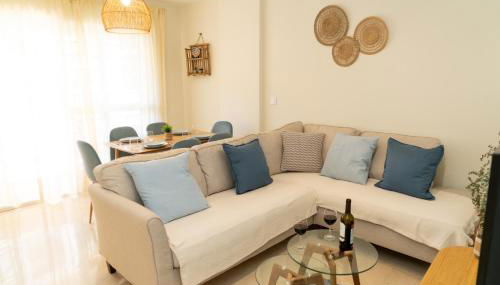 Descanso familiar junto al mar con terraza - Photo 5