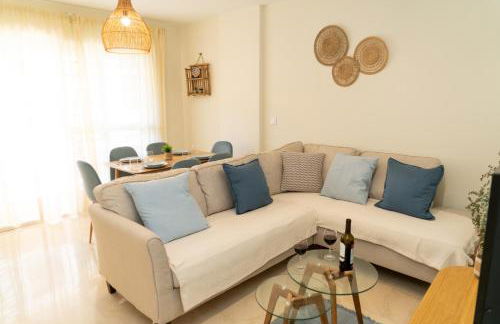 Descanso familiar junto al mar con terraza - Photo 5