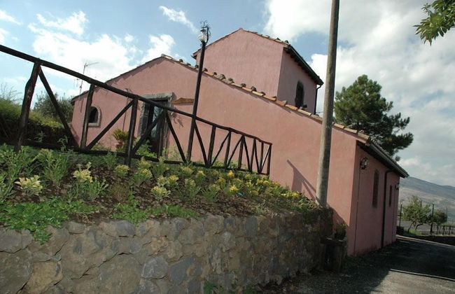 Borgo San Nicolao - Photo 1