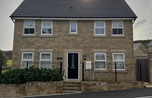 Peak View - Modern Cottage - Photo 2