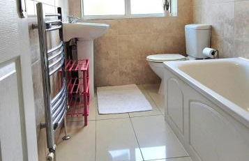 Highgate apartment - Feel right at home, spacious and convenient - 5mins from tube station - Photo 10