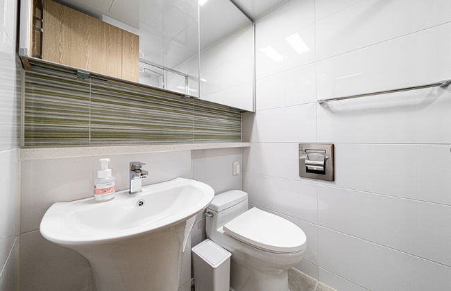 Urbanstay Myeongdong - Photo 27