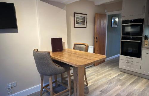 Cottage No1 Four Bed Lakeland Retreat and Hot Tub - Foto 10