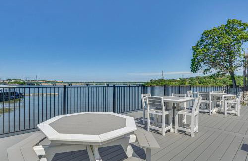 Lakefront Osage Beach Condo w/ Balcony & Pool - Foto 4