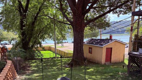 The Riverstone Getaway in historical Madison, IN - Foto 5, Other