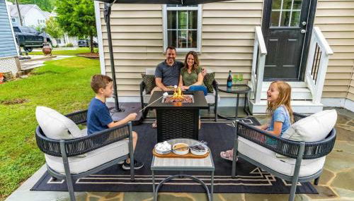 Raleigh Retreat w Fire Pit Patio & Workspace - Foto 2