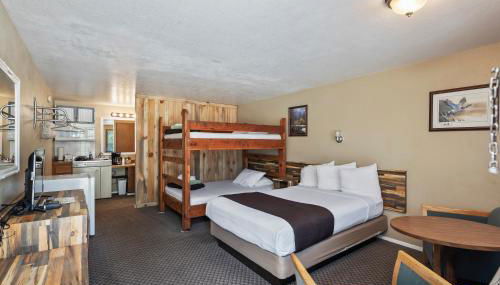 Birch Glen Hotel - Photo 4