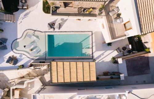 Mirthea Suites - Photo 156