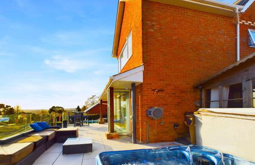 Large house with pool only 15 mins from the beach - Foto 4