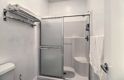 Private Yard Pet-Friendly Home in Dover - Foto 24