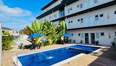 Chalé 19 com Piscina Ubatuba Maranduba proximo á praia - Foto 1