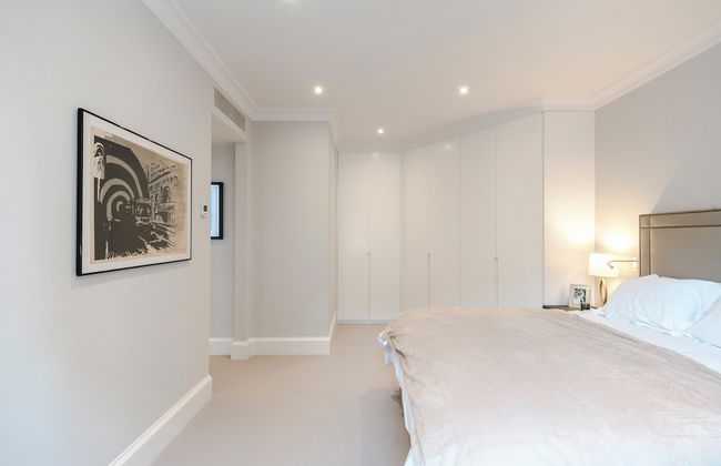 Buckingham & Lloyds Knightsbridge - Foto 9