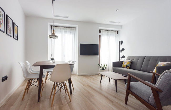 Apartamentos Trajano - Photo 8