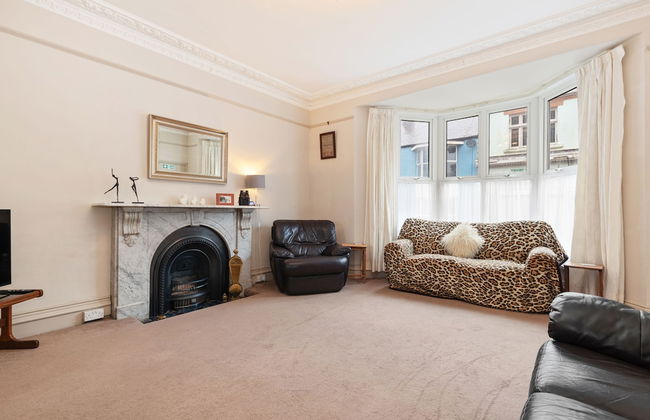 Connaught House - Central Location Near the Beach - Foto 8