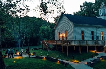 Bell Tower Suite Private Riverfront Stay Near Charleston WV - Foto 39